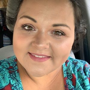 Meet your Posher, Rochelle